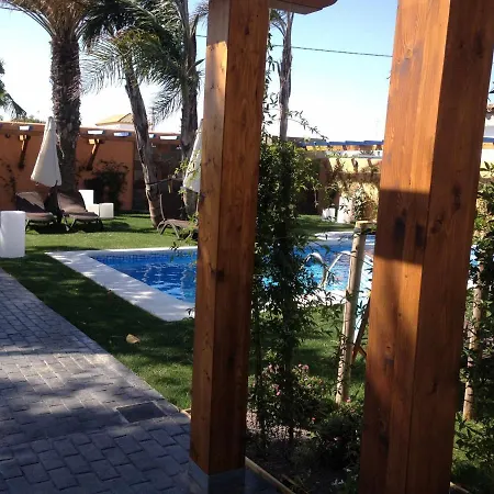 Holiday home Casita Con Jardin Privado Y Piscina Compartida Cadiz
